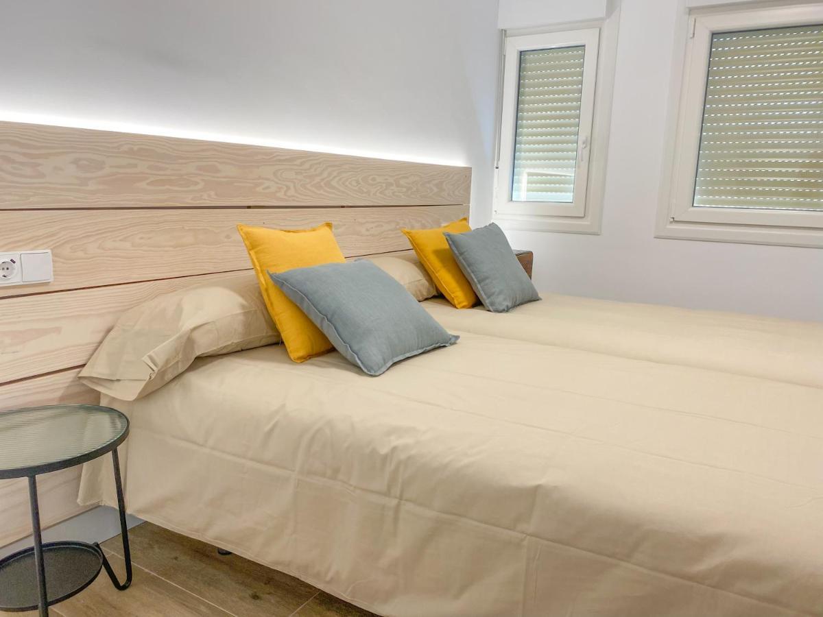 ¡A Estrenar! Piso De Diseno En Laredo Playa Apartment Bagian luar foto