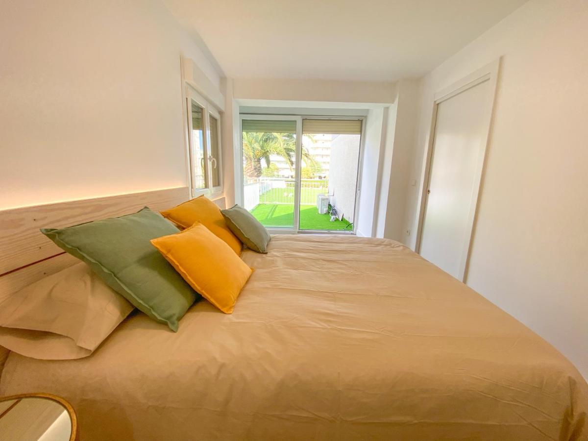 ¡A Estrenar! Piso De Diseno En Laredo Playa Apartment Bagian luar foto