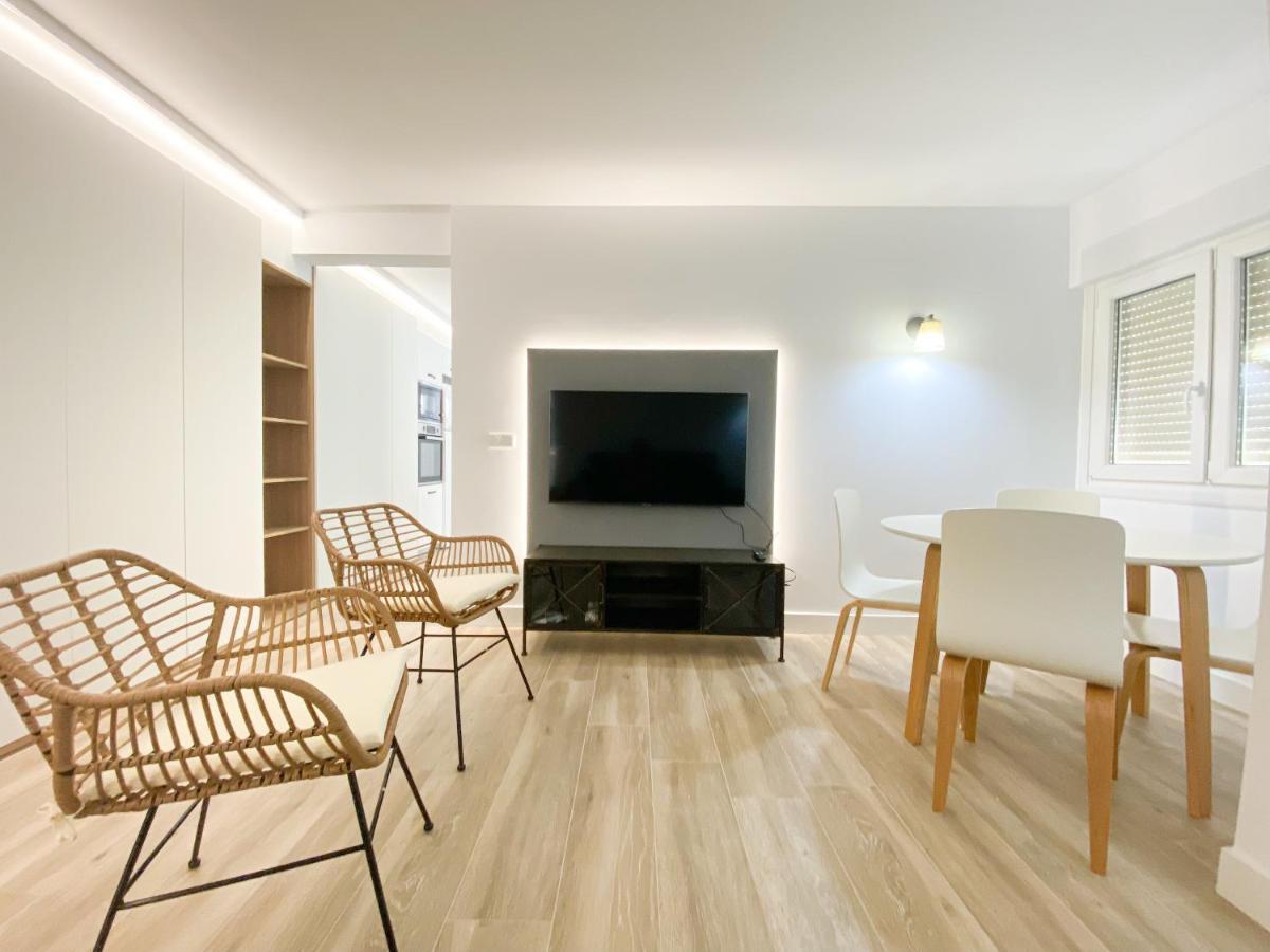 ¡A Estrenar! Piso De Diseno En Laredo Playa Apartment Bagian luar foto