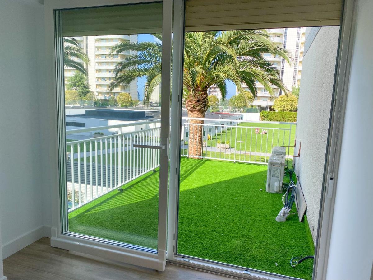 ¡A Estrenar! Piso De Diseno En Laredo Playa Apartment Bagian luar foto