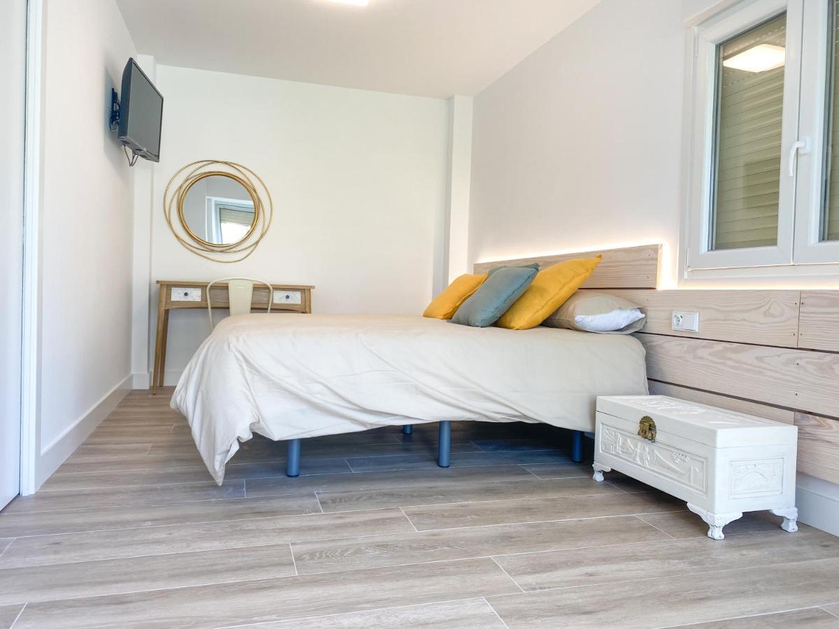 ¡A Estrenar! Piso De Diseno En Laredo Playa Apartment Bagian luar foto