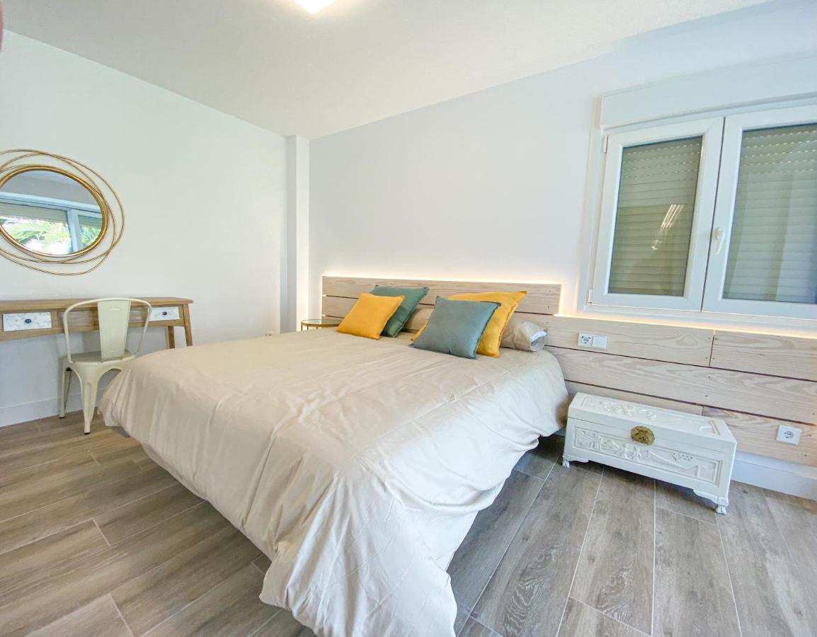 ¡A Estrenar! Piso De Diseno En Laredo Playa Apartment Bagian luar foto