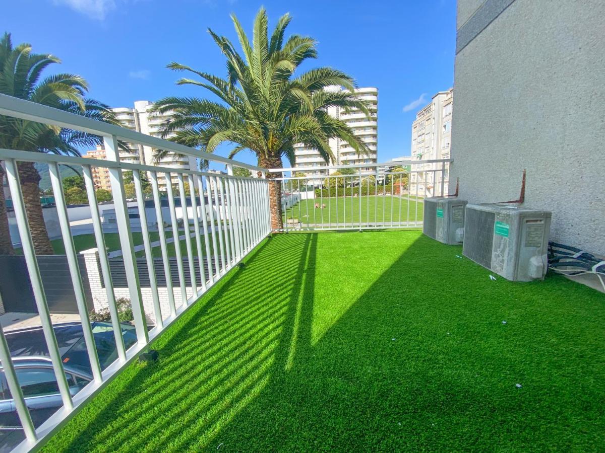 ¡A Estrenar! Piso De Diseno En Laredo Playa Apartment Bagian luar foto