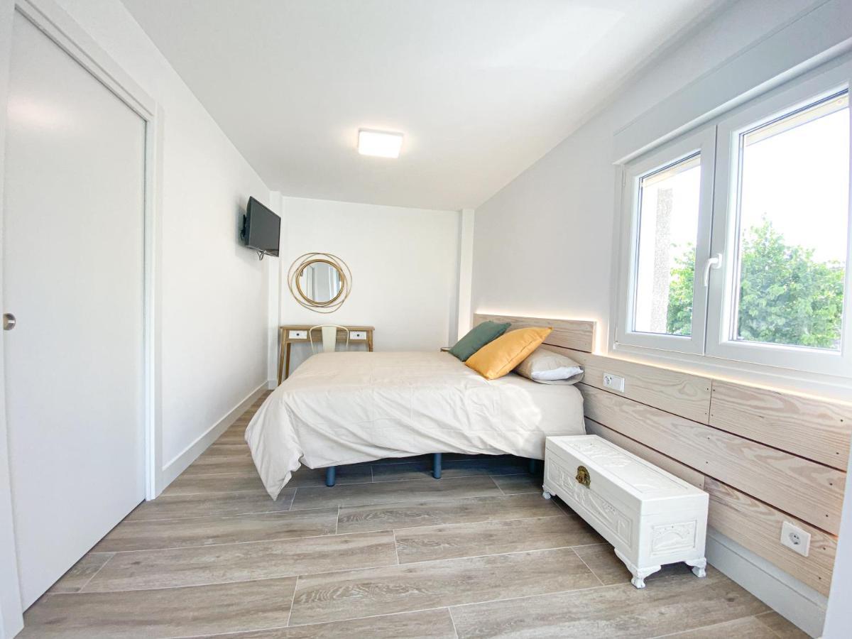 ¡A Estrenar! Piso De Diseno En Laredo Playa Apartment Bagian luar foto